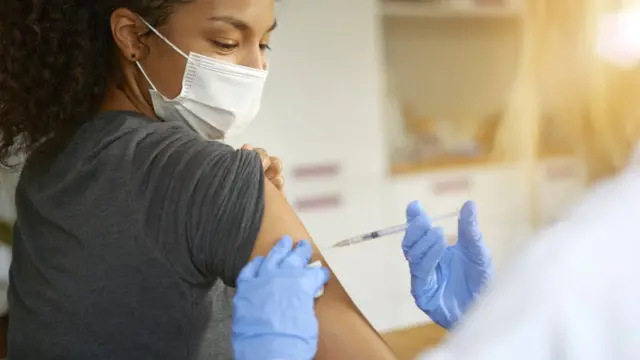 தடுப்பூசி