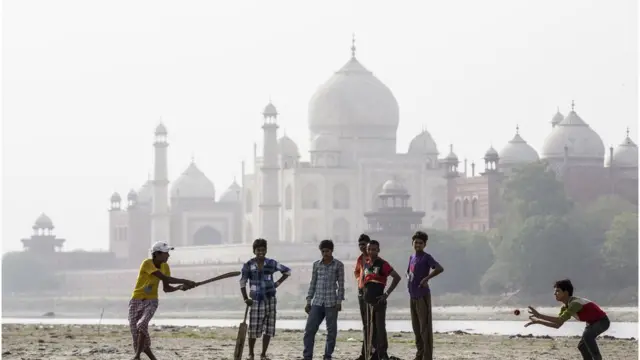 తాజ్ మహల్