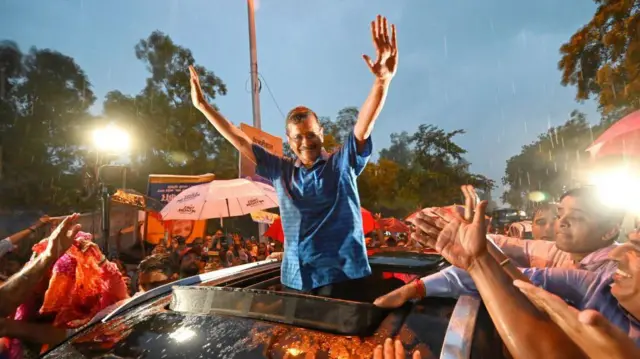 अरविंद केजरीवाल 