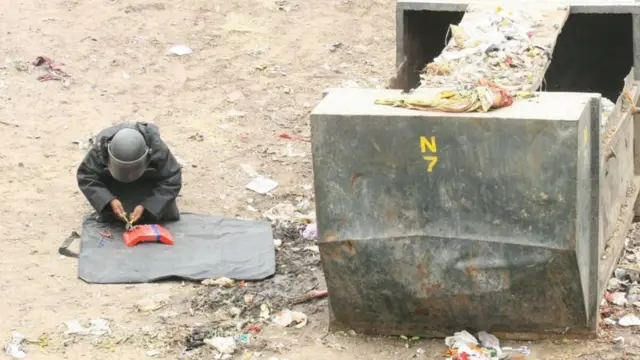 25 જુલાઈ 2008ના દિવસે દેશની 'આઈટી સિટી' એવા બૅંગલુરૂમાં એક પછી એક આઠ બૉમ્બ વિસ્ફોટ થયા હતા