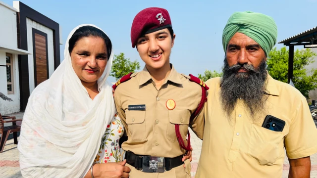 ਆਪਣੇ ਮਾਤਾ-ਪਿਤਾ ਨਾਲ ਮਹਿਕਪ੍ਰੀਤ