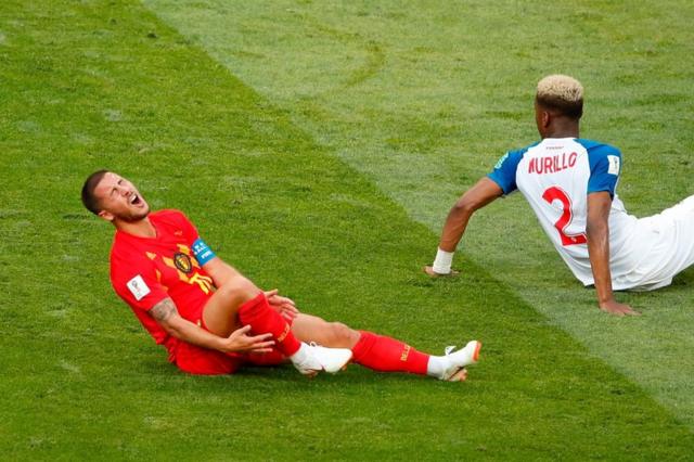 Bélgica reclama el juego físico de Panamá y sus figuras se van frustrando con el paso de los minutos.