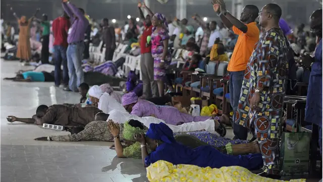 Crossover service: Nigerian states and churches wey don ban New Year eve  gathering - BBC News Pidgin