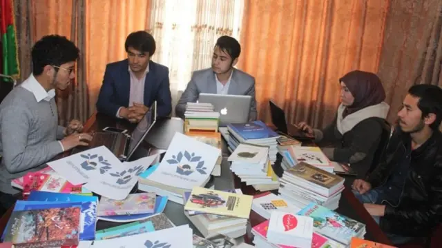 رضاکاران کمپین هزار چهره