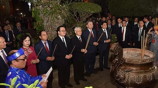 Lãnh đạo VN