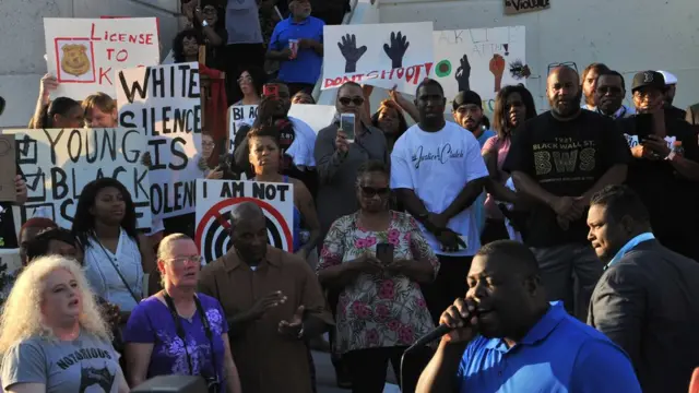 Protestas en Tulsa por la muerte de Terrence Crutcher