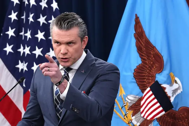 Pete Hegseth, Xoghayaha Dagaalka Mareykanka. 