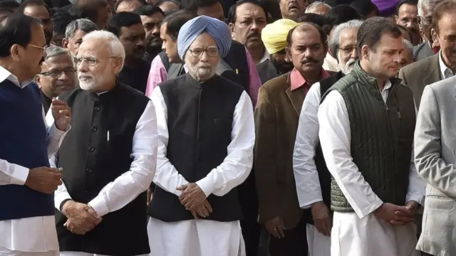 மோதி, ராகுல், மன்மோகன் சிங்