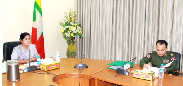 ဗဟိုဘဏ် ဥက္ကဋ္ဌ ဒေါ်သန်းသန်းဆွေ နဲ့အတူ တွေ့ရတဲ့ ဗိုလ်ချုပ် ရန်နောင်စိုး