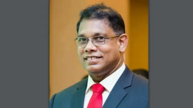 ශ්‍රී ලංකා වෛද්‍ය සංගමයේ උප සභාපති, පේරාදෙණිය වෛද්‍ය පීඨයේ මහාචාර්ය රස්නායක එම් මුදියන්සේ