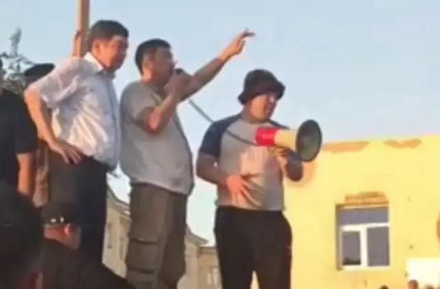 Нааразылыкка чыккандар