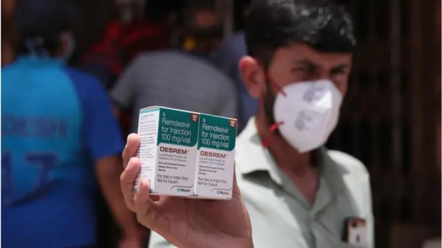 એપ્રિલ, 2021ના રોજ પાટીલ અને હર્ષ સંઘવી દ્વારા જરૂરિયાતમંદ દર્દીઓ માટે પાર્ટી કાર્યાલયથી પાંચ હજાર રેમડેસિવિર ઇન્જેક્શનની વહેંચણી કરાઈ હતી.