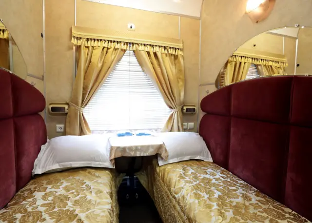 Вагон-салон, Укрзалізниця