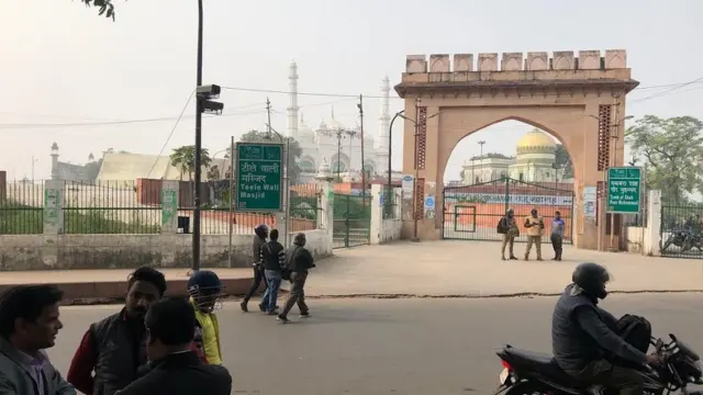 टीले वाली मस्जिद