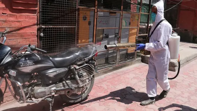 जम्मू और कश्मीर, कोरोना संक्रमण