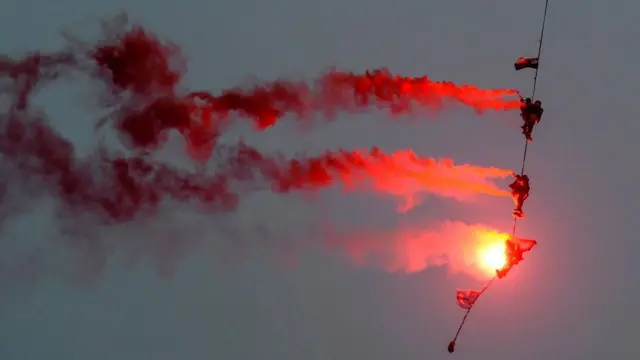 કવાયત દરમિયાન ભારતીય નેવીના માર્કોસ કમાન્ડો