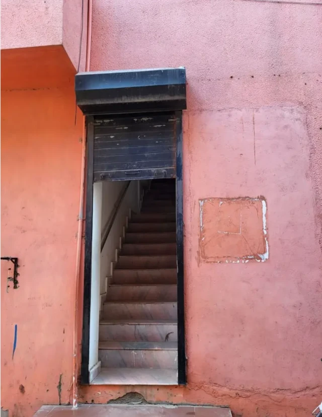 ਮੌਰਿਸ ਦੀ ਅਦਾਲਤ