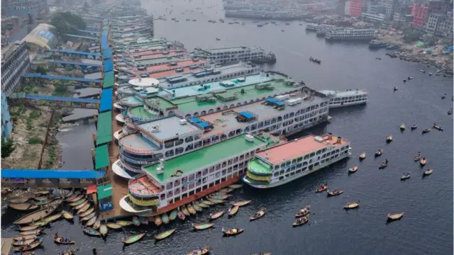 আকাশ থেকে ছবি তোলার কাজে ড্রোনের ব্যবহার বাড়ছে