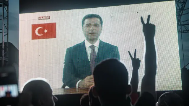Demirtaş TRT'de