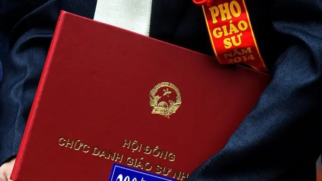 Phó Giáo sư