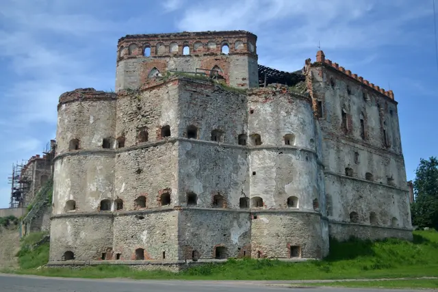 Меджибіжський замок