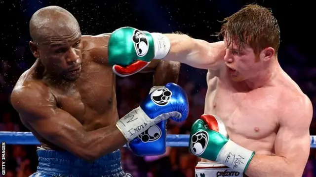 Mayweather venció a Álvarez en 2013, pero ahora espera que el mexicano le gane a Golovkin.