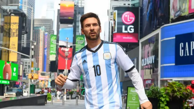 লিওনেল মেসি