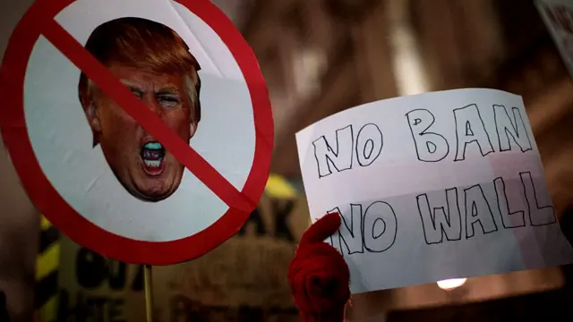 डोनल्ड ट्रंप