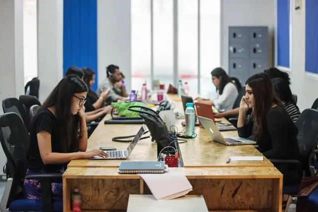 ஹெச்-1பி விசா, டிரம்ப் விசா உத்தரவு, அமெரிக்க விசா, ஹெச்-1பி சர்ச்சை 