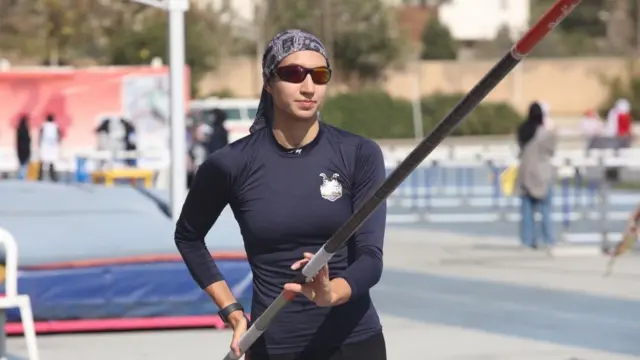 مهسا میرزاطبیبی نیز رکورددار پرش با نیزه زنان ایران است