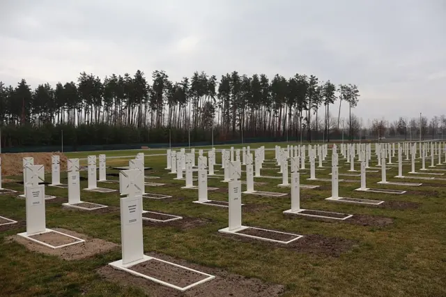 Vista de un cementerio de Kyiv.