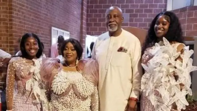 Ọmọọba Olaoye ati ẹbi rẹ