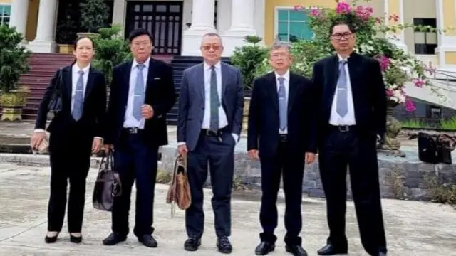 Luật sư VN