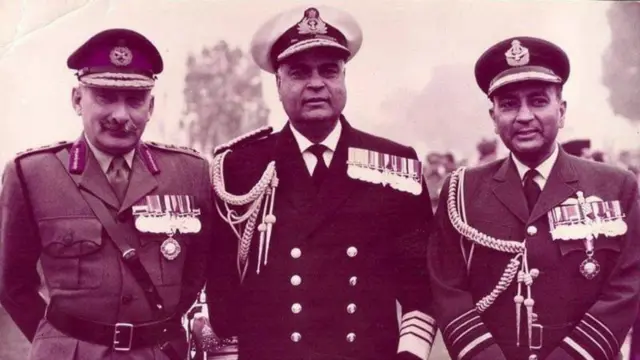 માણેકશા, એડમિરલ નંદા અને ઍર ચીફ પીસી લાલ