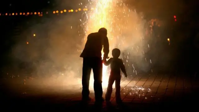 தீபாவளி 