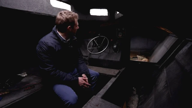 সাবমেরিনের ভেতরে বিবিসির নিক বীক