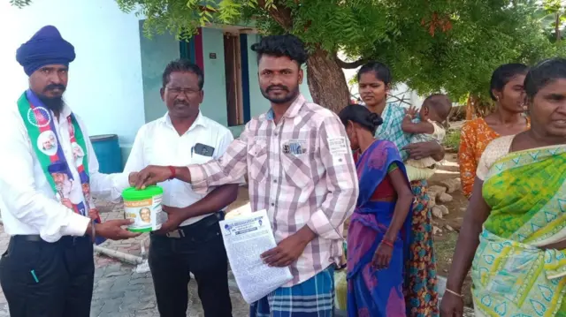 தமிழ்நாட்டில் களம் காணும் 7 சீக்கியர்கள்