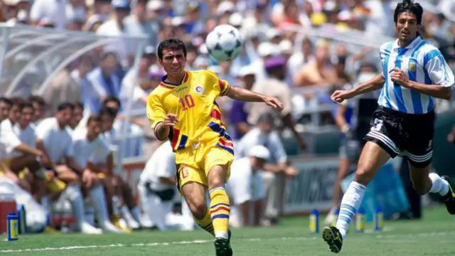 هاجی سه گل در راه رسیدن رومانی به یکچهارم نهایی جام جهانی ۱۹۹۴ زد، از جمله گل پیروزیبخش به آرژانتین در مرحله یکهشتم نهایی