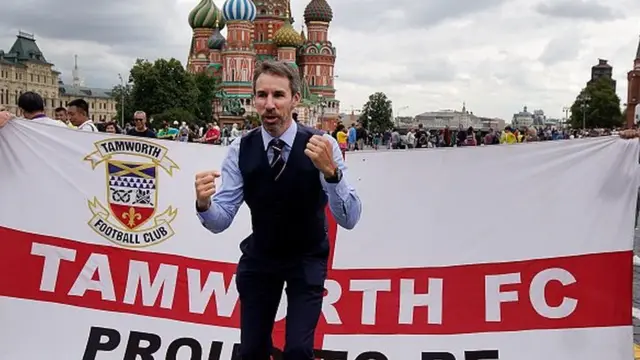 Geret Sautgejt sa navijačima u Moskvi