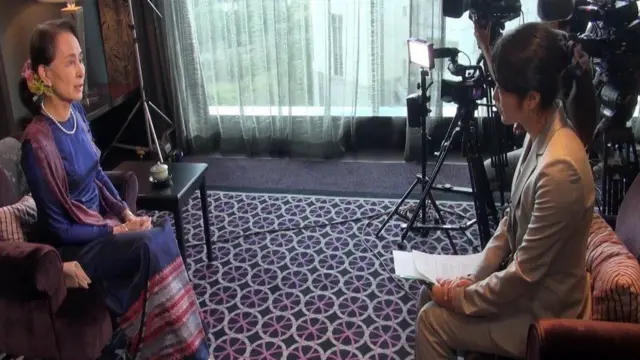 ဆုတံဆိပ် ဆိုတာကတော့ ပေါ်လိုက်ပျောက်လိုက် သဘောမျိုး ပါ