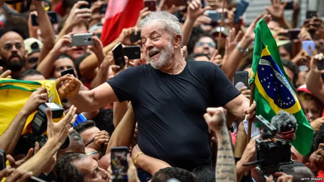 ਲੁਲਾ ਨੇ ਪਹਿਲਾਂ 2003 ਅਤੇ 2011 ਦੇ ਵਿਚਕਾਰ ਦੋ ਕਾਰਜਕਾਲ ਦੌਰਾਨ ਰਾਸ਼ਟਰਪਤੀ ਵਜੋਂ ਸੇਵਾਵਾਂ ਨਿਭਾਈਆਂ