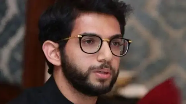 आदित्य ठाकरे 