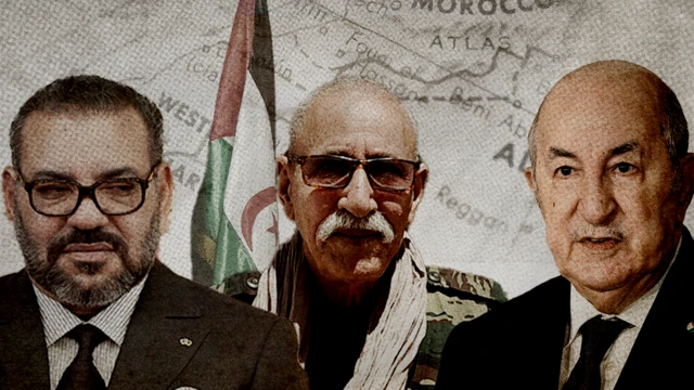 الرئيس الجزائري عبد المجيد تبون (يمين) ملك المغرب محمد السادس (يسار) يتوسطهما زعيم البوليساريو إبراهيم غالي