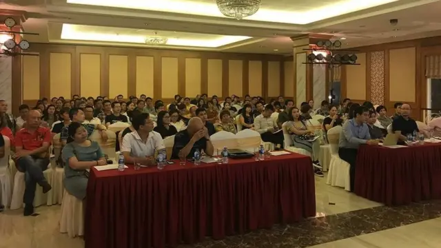 Một cuộc họp nội bộ cư dân khu căn hộ D'Capitale