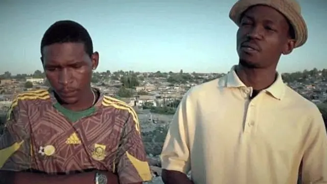 డీప్ స్లూట్ అత్యాచారాలు చేసిన యువకులు