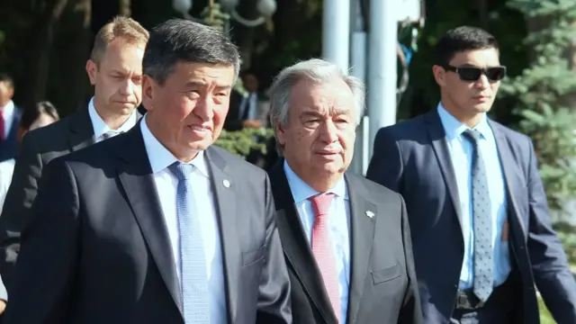 Антониу Гутерриш, Сооронбай Жээнбеков