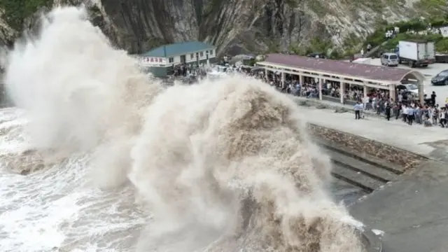 ماحولیات کی تبدیلی سے موسمی تبدیلیاں ہورہی ہیں