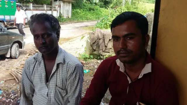 নিরঞ্জন সূত্রধর (বামে): তালিকায় তার এক ছেলের নাম আছে, অন্যজন বাদ।