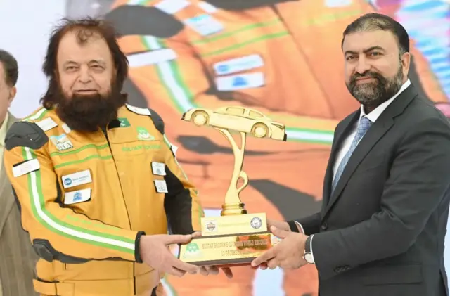 سلطان گولڈن