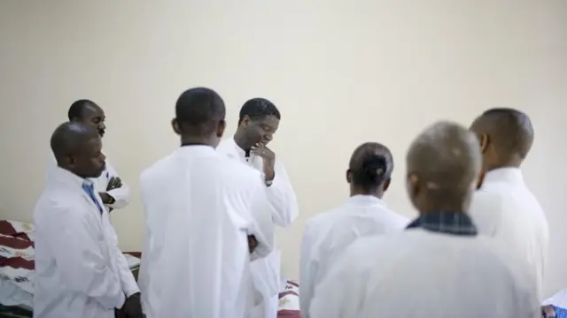 Ogeeyyii fayyaa dhukkubsataa dowwataa jiran